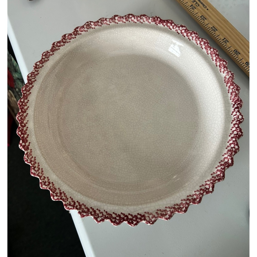 Susan Winget Ceramic Pie Dish Scalloped Edge Burgundy Speckle Crackle Glaze